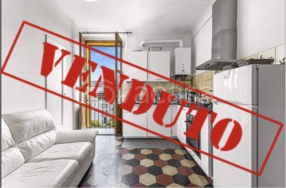 appartamento in vendita a Milano in zona Corvetto