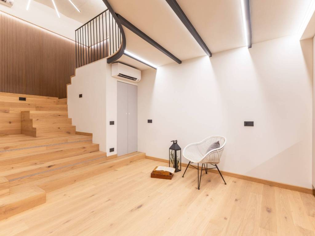 appartamento in vendita a Milano in zona Isola