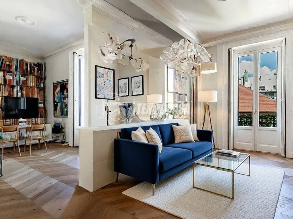 appartamento in vendita a Milano in zona Solari
