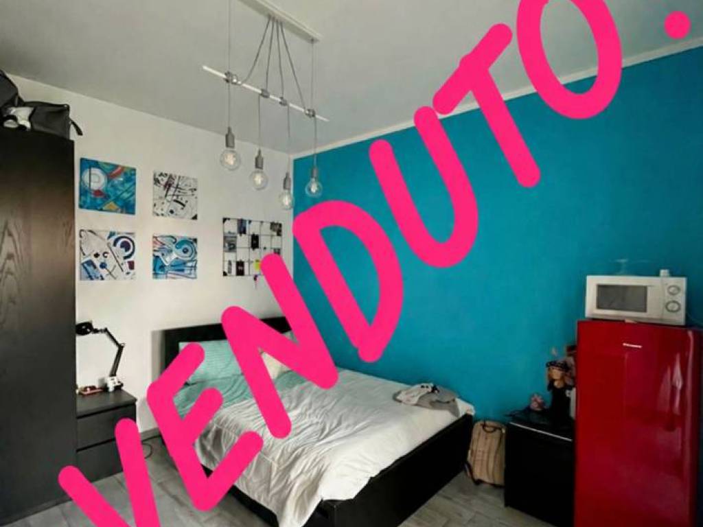 appartamento in vendita a Milano in zona Porta Genova