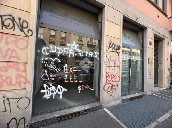 negozio in vendita a Milano