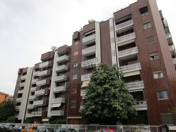 appartamento in vendita a Milano in zona Vigentino