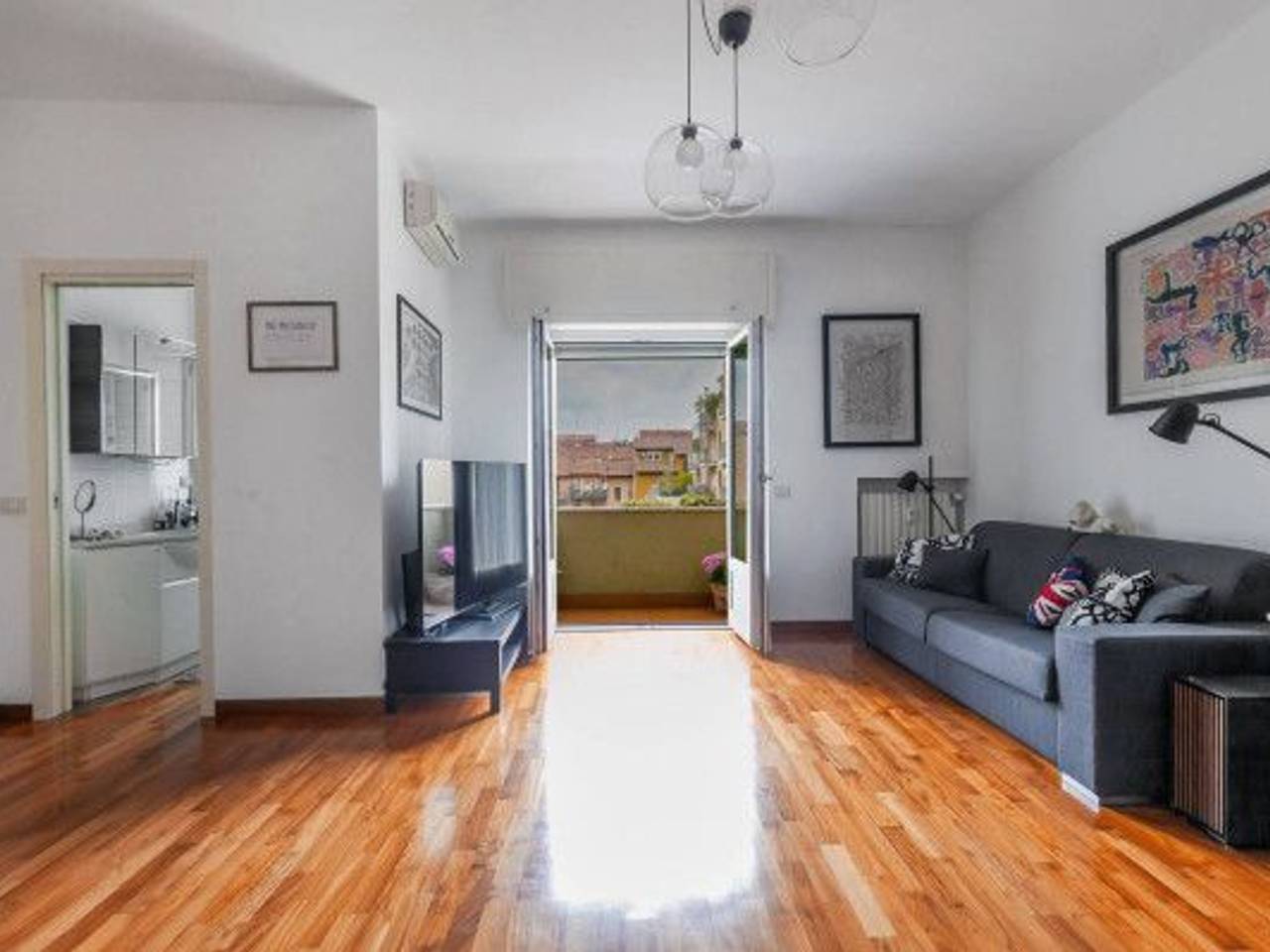 appartamento in vendita a Milano in zona Il Portello