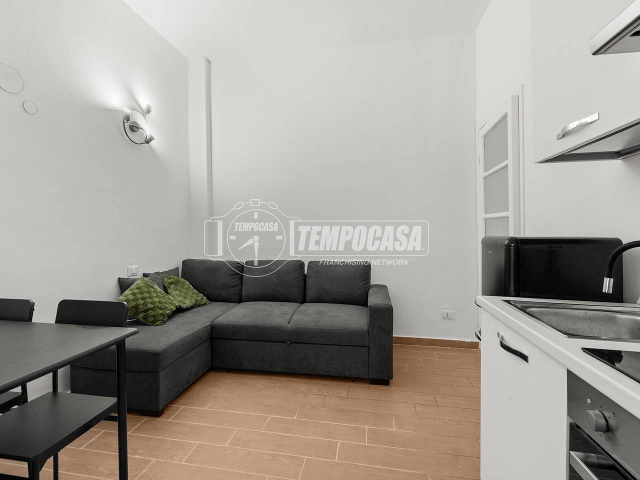 appartamento in vendita a Milano in zona Calvairate