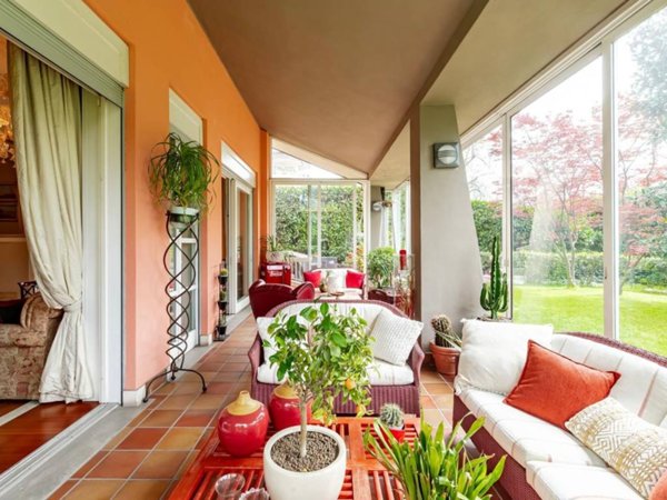 casa indipendente in vendita a Milano in zona Trenno