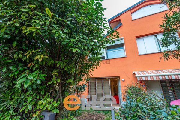 appartamento in vendita a Milano in zona Porta Vittoria