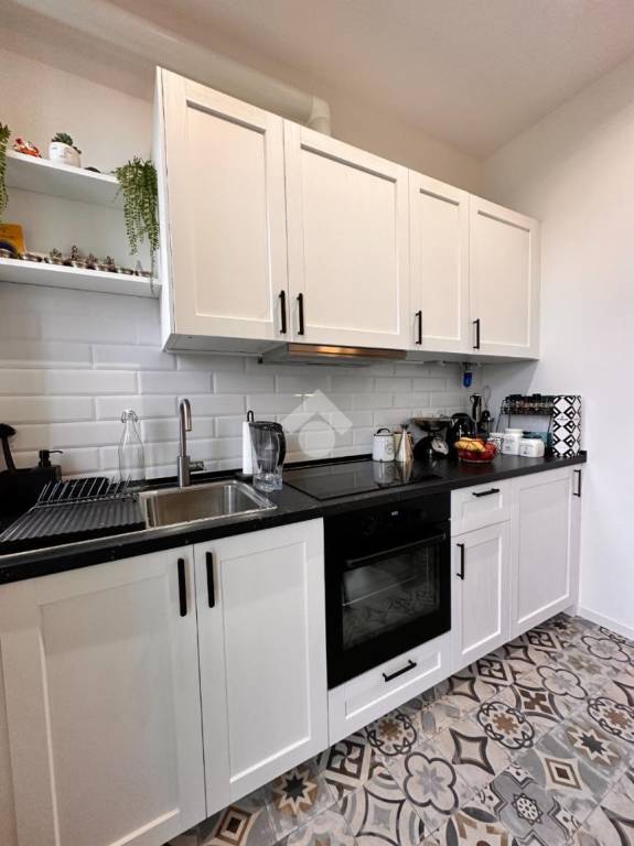 appartamento in vendita a Milano in zona Loreto