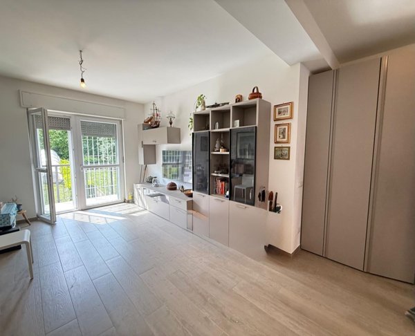 appartamento in vendita a Milano in zona Rogoredo
