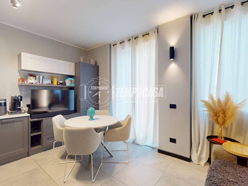 appartamento in vendita a Milano in zona Isola