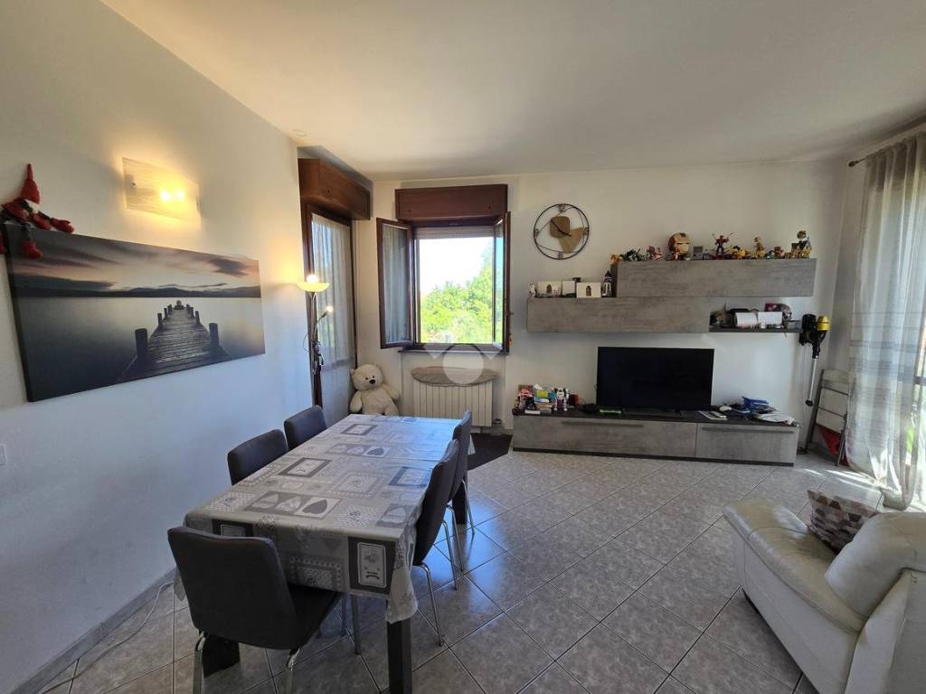 appartamento in vendita a Milano in zona Affori