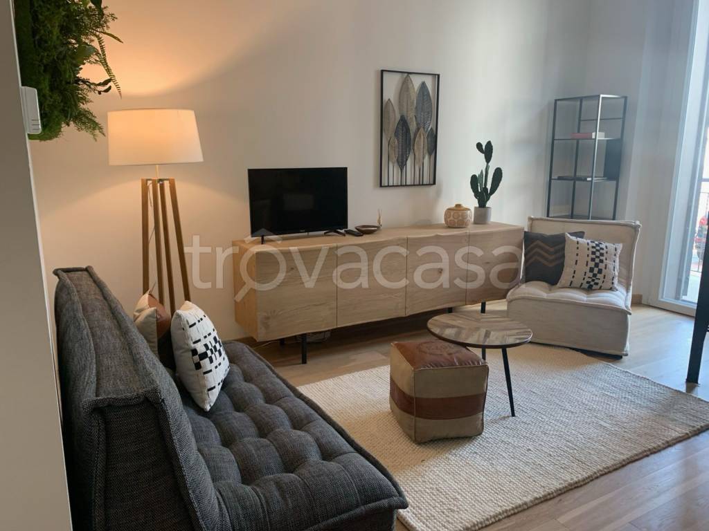 appartamento in vendita a Milano in zona Barona