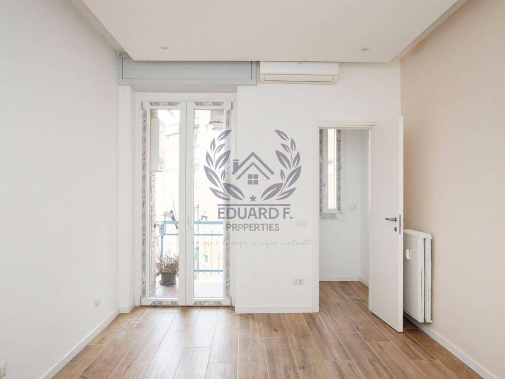 appartamento in vendita a Milano in zona Famagosta