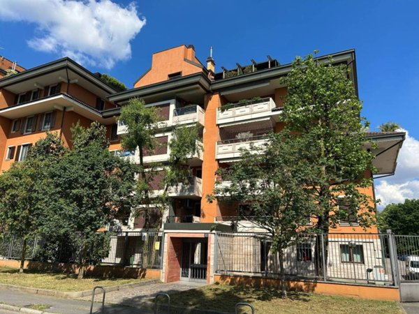 appartamento in vendita a Milano in zona San Siro