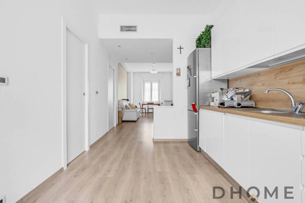appartamento in vendita a Milano in zona Maggiolina