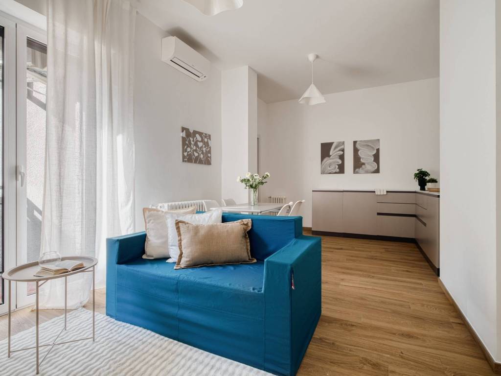 appartamento in vendita a Milano in zona Adriano