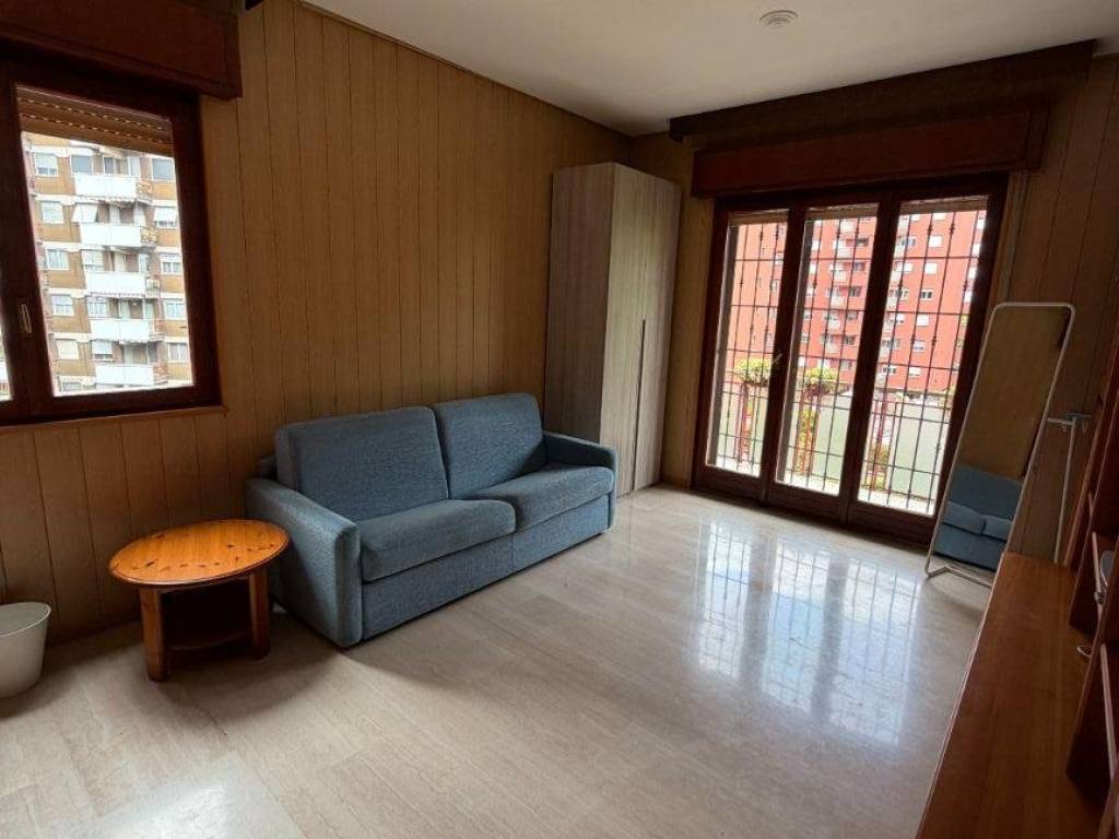 appartamento in vendita a Milano in zona Bicocca