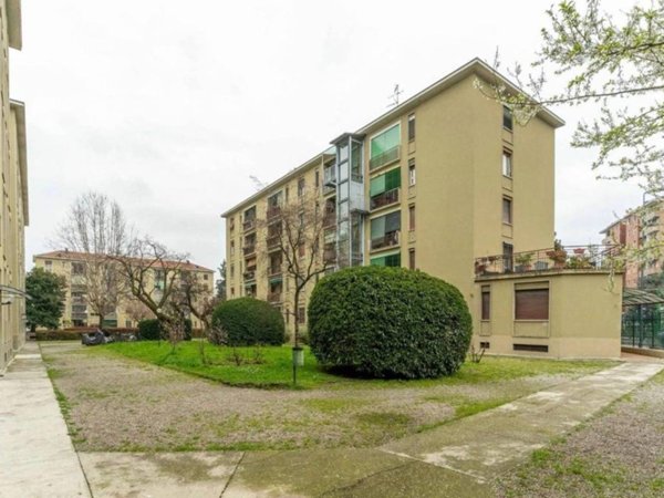 appartamento in vendita a Milano in zona Chiesa Rossa