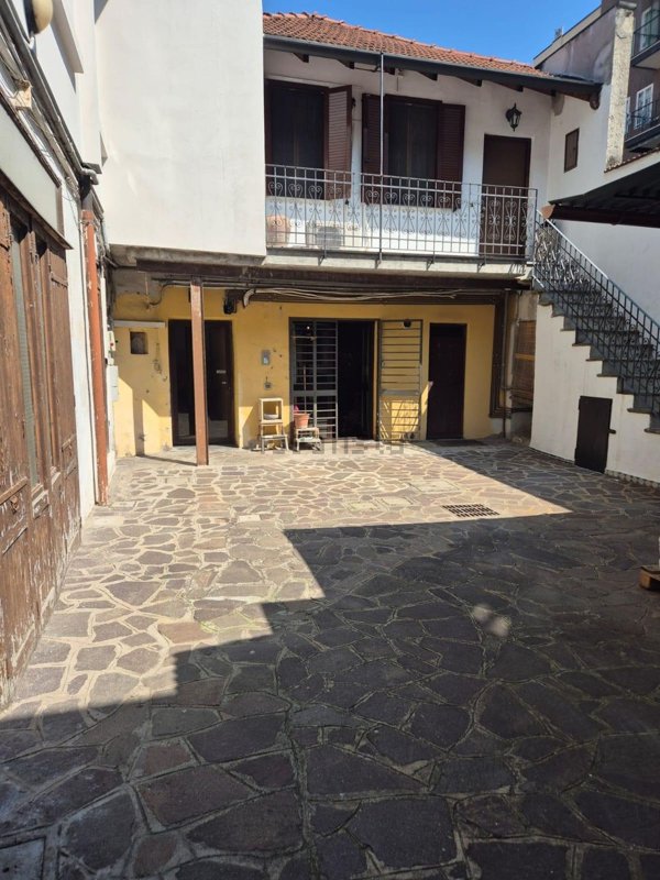 appartamento in vendita a Milano in zona Turro