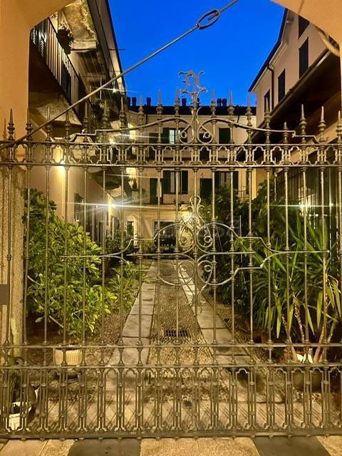 appartamento in vendita a Milano in zona Bocconi