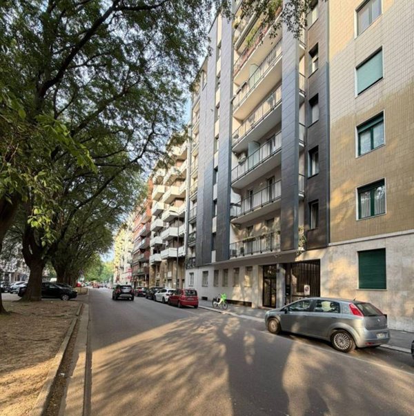 appartamento in vendita a Milano in zona Il Portello