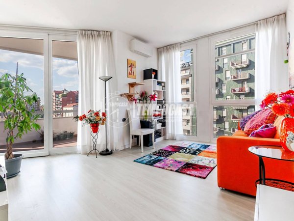 appartamento in vendita a Milano in zona Ghisolfa