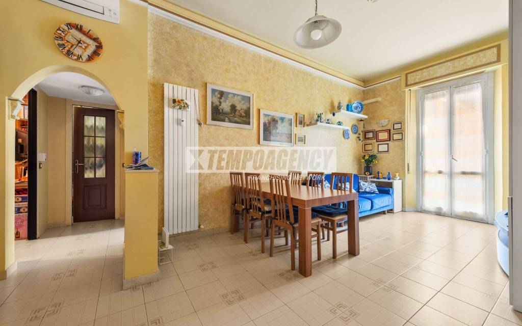 appartamento in vendita a Milano in zona Città Studi