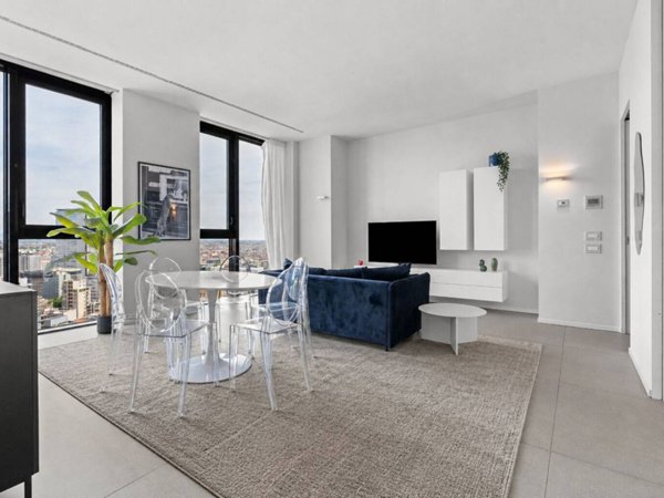 appartamento in vendita a Milano in zona Porta Nuova