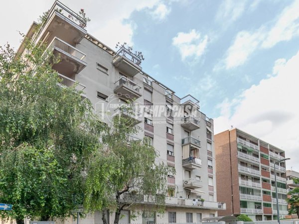 appartamento in vendita a Milano in zona Dergano