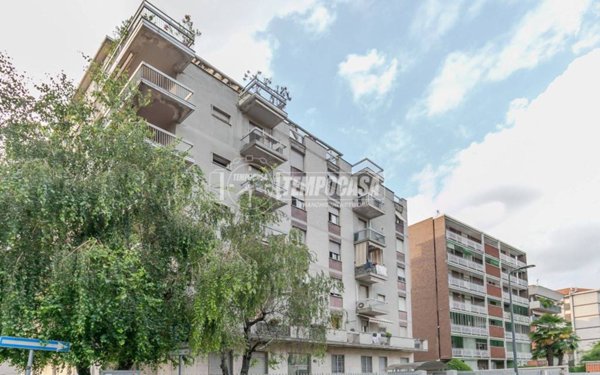 appartamento in vendita a Milano in zona Bovisa