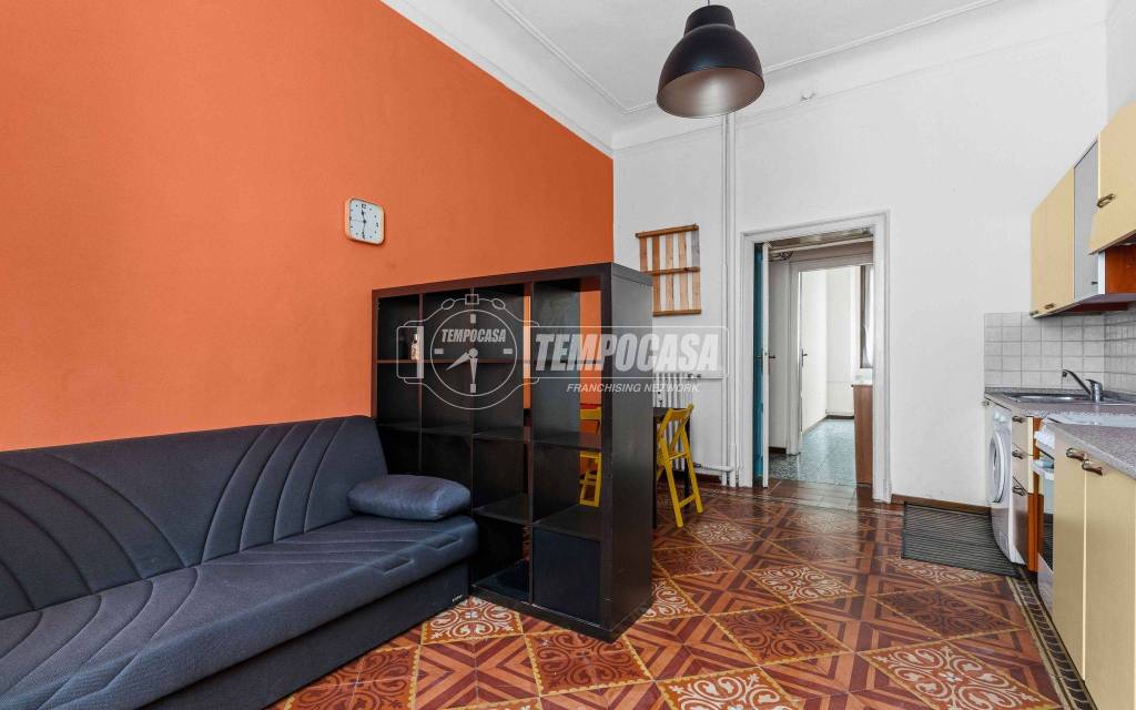 appartamento in vendita a Milano in zona Morivione