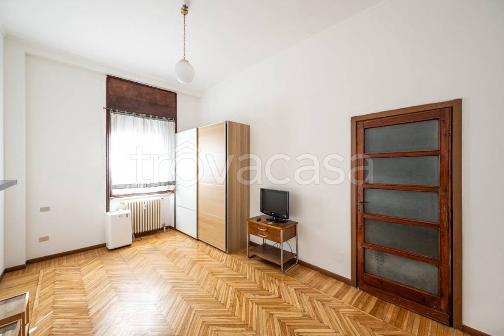 appartamento in vendita a Milano in zona Città Studi