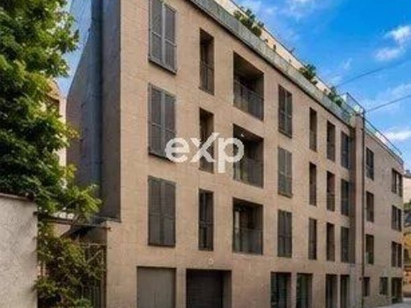 intera palazzina in vendita a Milano in zona Brera