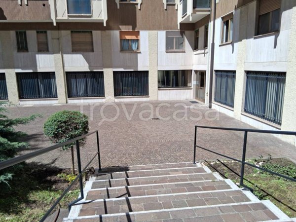 appartamento in vendita a Milano in zona Niguarda