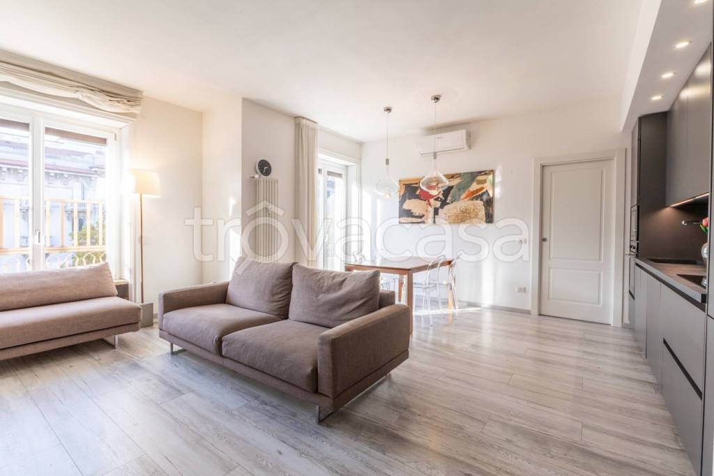 appartamento in vendita a Milano in zona Città Studi