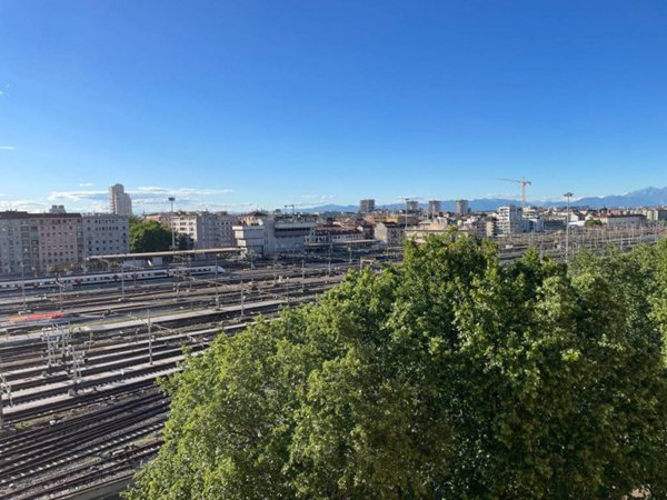 appartamento in vendita a Milano in zona Centro Direzionale