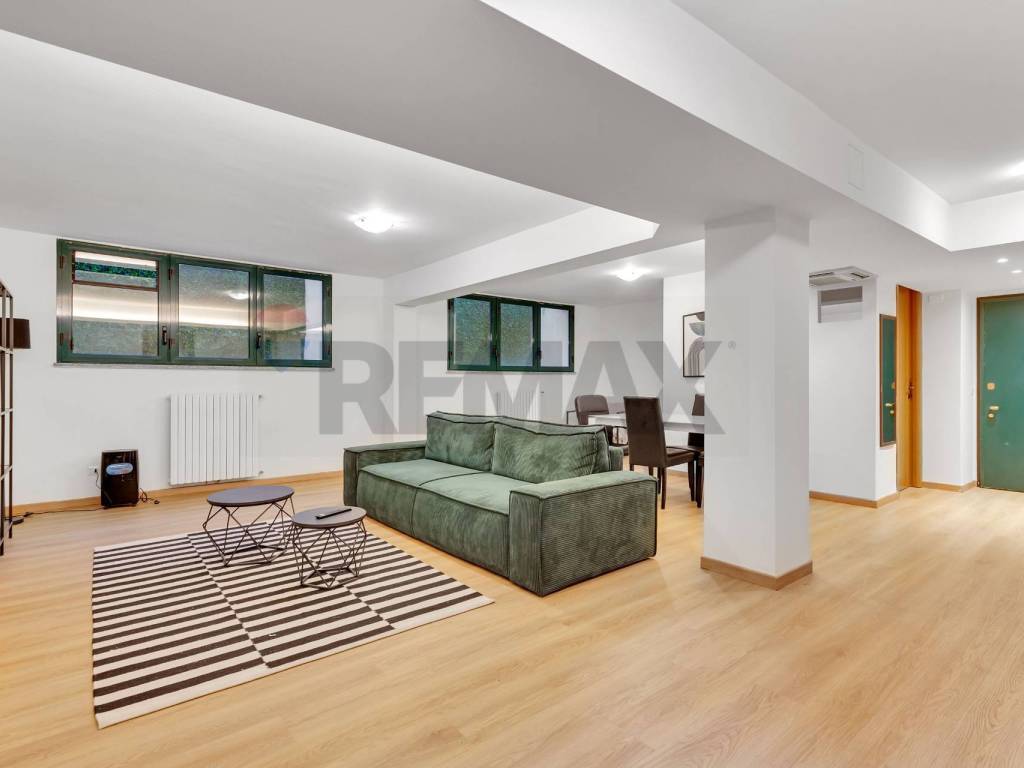 appartamento in vendita a Milano in zona Porta Ticinese