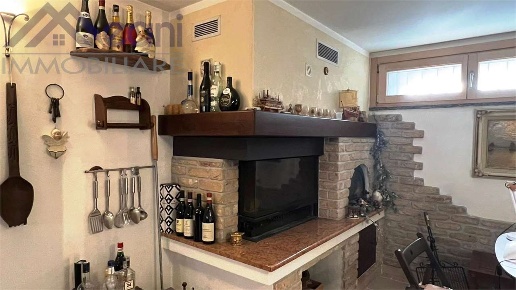 casa indipendente in vendita a Milano in zona Quintosole