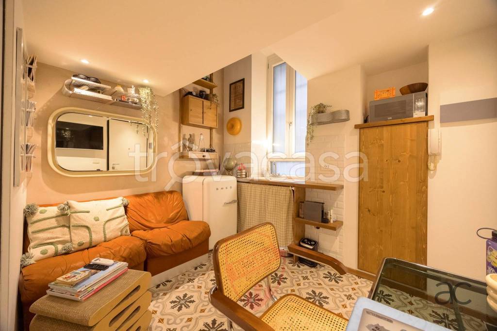 appartamento in vendita a Milano in zona Barona