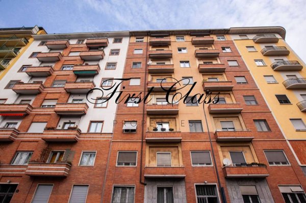 appartamento in vendita a Milano in zona Solari