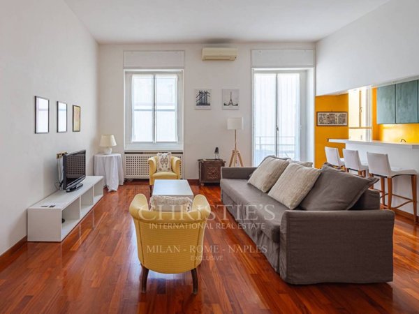 appartamento in vendita a Milano in zona Porta Nuova