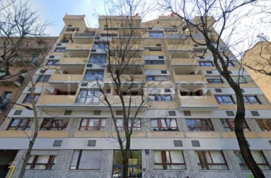 appartamento in vendita a Milano in zona Solari
