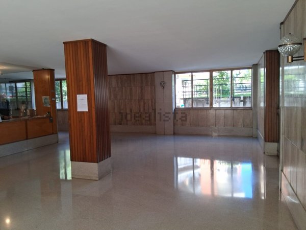 appartamento in vendita a Milano in zona Niguarda