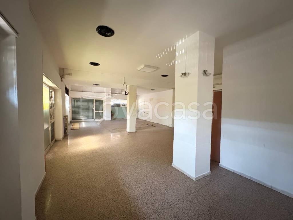 negozio in vendita a Milano