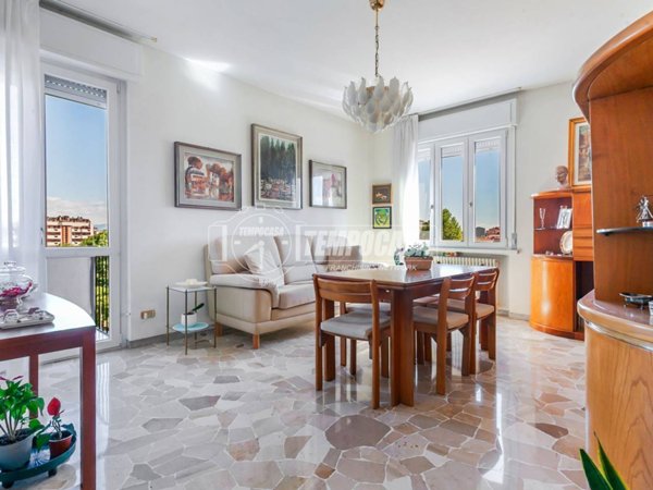 appartamento in vendita a Milano in zona Dergano