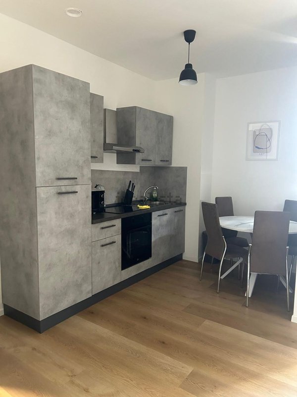 appartamento in vendita a Milano in zona Vigentino