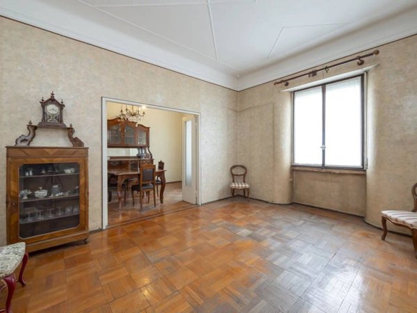 appartamento in vendita a Milano in zona Città Studi
