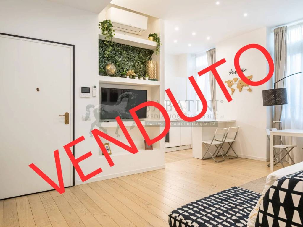 appartamento in vendita a Milano in zona Porta Vittoria