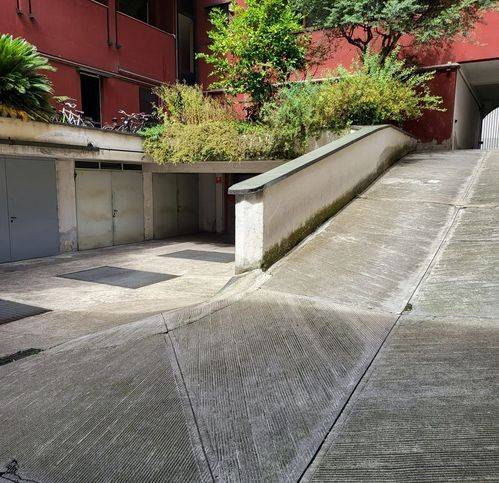 locale di sgombero in vendita a Milano in zona Isola