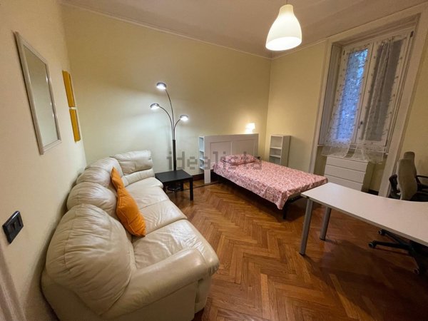 appartamento in vendita a Milano in zona Piazzale Lodi