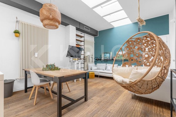 appartamento in vendita a Milano in zona Lorenteggio